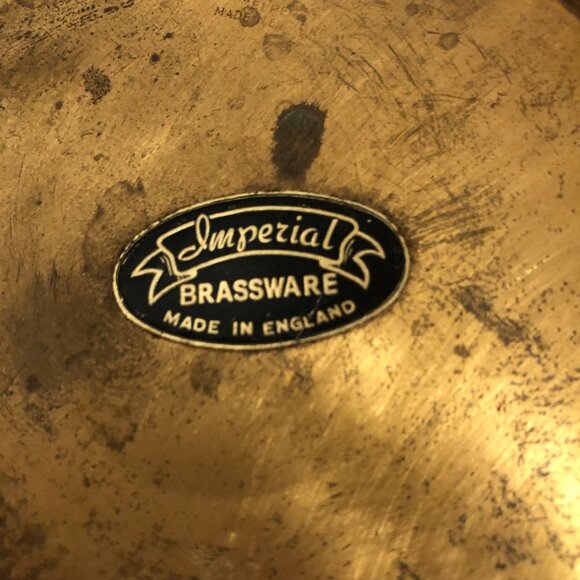 Vintage Brass Decorative Watering Can With Embossed Colonial Scene Design - Picture 9 of 14